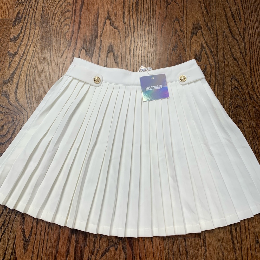 MissGuided Tennis mini skirt